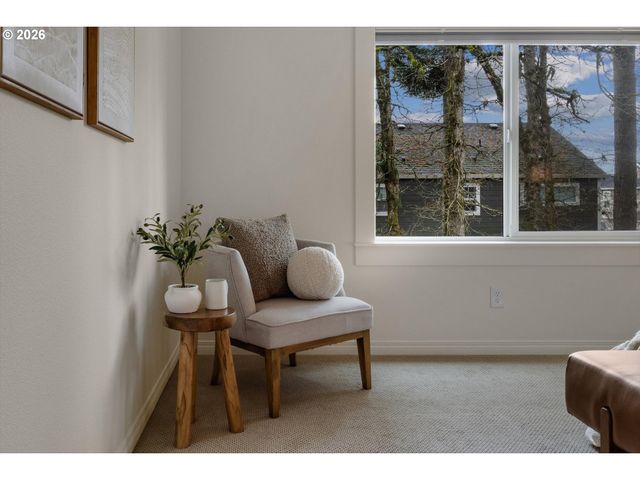 3027 Se KINGSWOOD Ave, Hillsboro, OR 97123