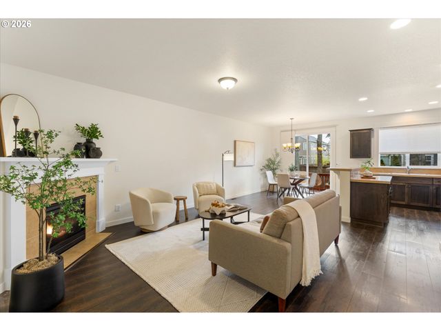 3027 Se KINGSWOOD Ave, Hillsboro, OR 97123