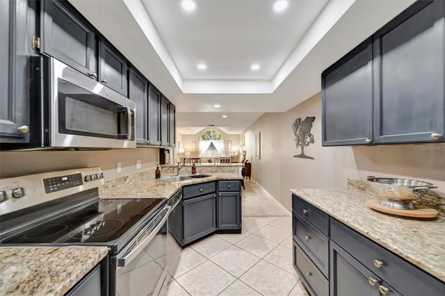 1222 GOLFVIEW WOODS DRIVE 1222, Sun City Center, FL 33573