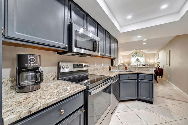 1222 GOLFVIEW WOODS DRIVE 1222, Sun City Center, FL 33573