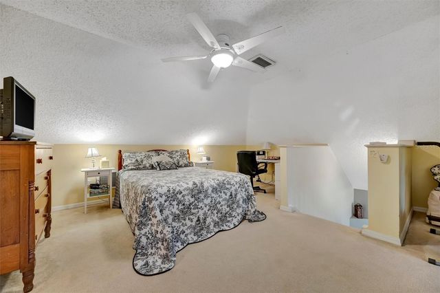 1222 GOLFVIEW WOODS DRIVE 1222, Sun City Center, FL 33573