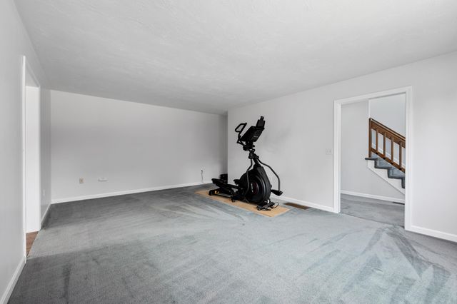 1 Homestead Rd Extension, Sagamore Beach, MA 02562