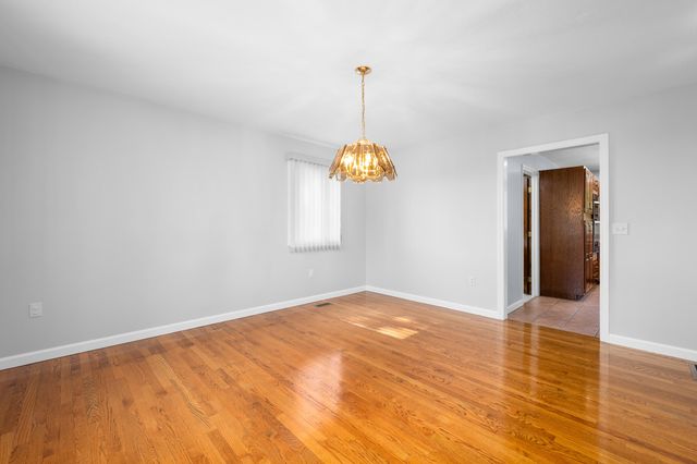 1 Homestead Rd Extension, Sagamore Beach, MA 02562