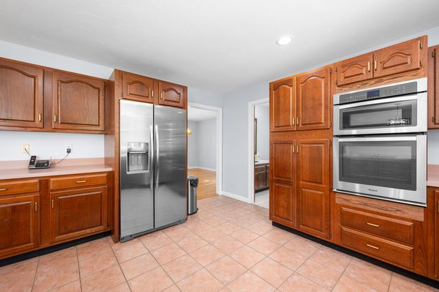 1 Homestead Rd Extension, Sagamore Beach, MA 02562