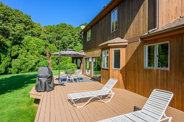 1 Homestead Rd Extension, Sagamore Beach, MA 02562