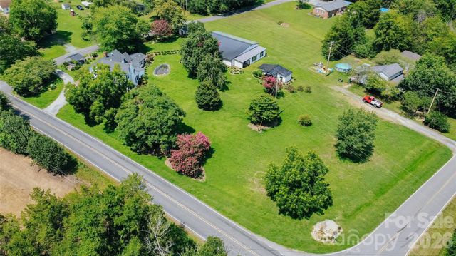 401 S Gold Branch Road, Richfield, NC 28137