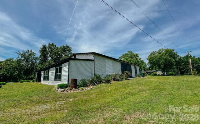 401 S Gold Branch Road, Richfield, NC 28137