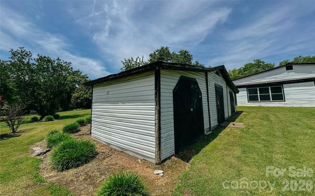 401 S Gold Branch Road, Richfield, NC 28137