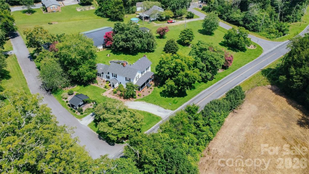 401 S Gold Branch Road, Richfield, NC 28137