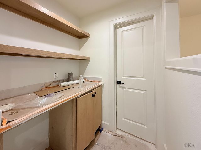 10519 Brinwood Drive, Houston, TX 77043