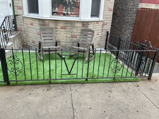 1817 S Peoria Street 2, Chicago, IL 60608