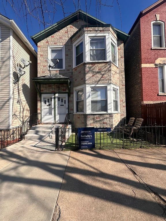 1817 S Peoria Street 2, Chicago, IL 60608