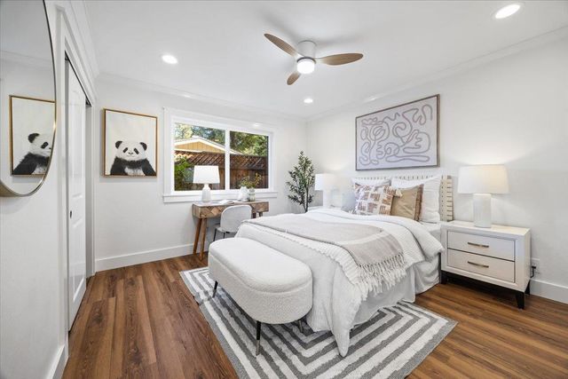 640 N San Antonio Road, Los Altos, CA 94022