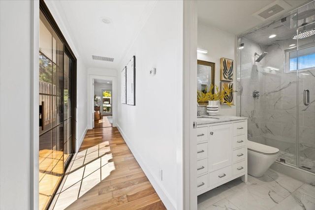 640 N San Antonio Road, Los Altos, CA 94022