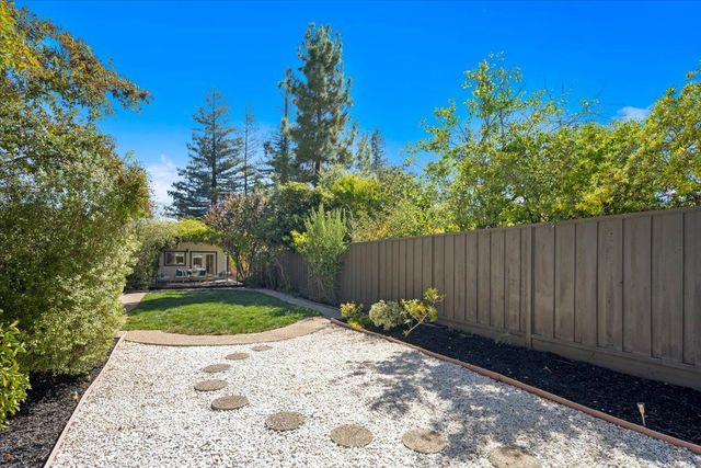 640 N San Antonio Road, Los Altos, CA 94022