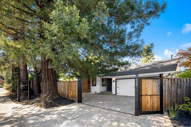640 N San Antonio Road, Los Altos, CA 94022