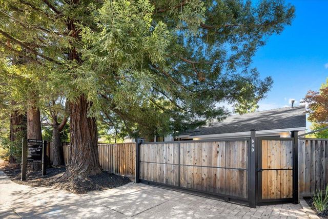 640 N San Antonio Road, Los Altos, CA 94022