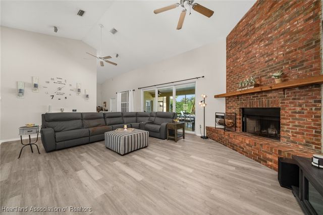 603 SUNSET POINTE Drive, Lake Placid, FL 33852