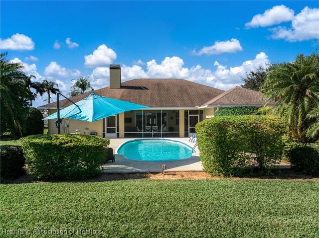 603 SUNSET POINTE Drive, Lake Placid, FL 33852