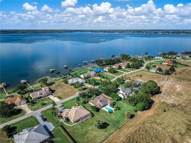 603 SUNSET POINTE Drive, Lake Placid, FL 33852