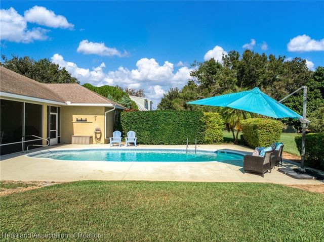 603 SUNSET POINTE Drive, Lake Placid, FL 33852