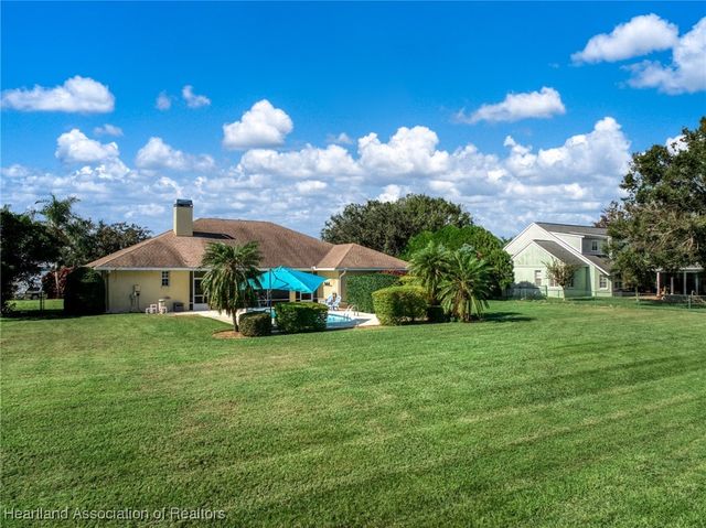 603 SUNSET POINTE Drive, Lake Placid, FL 33852