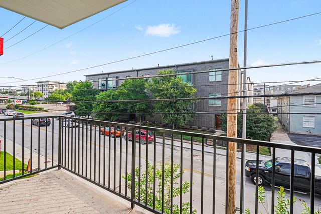 2217 N Fitzhugh Avenue 201, Dallas, TX 75204