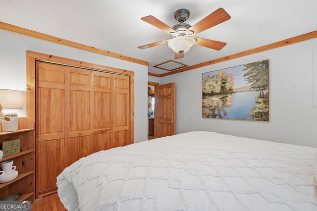 24 Oak Ledge Road, Morganton, GA 30560