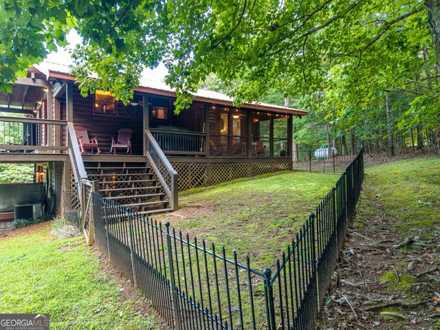 24 Oak Ledge Road, Morganton, GA 30560