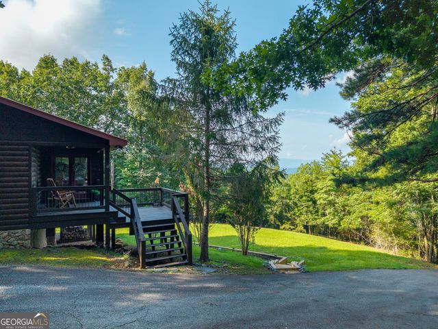 24 Oak Ledge Road, Morganton, GA 30560