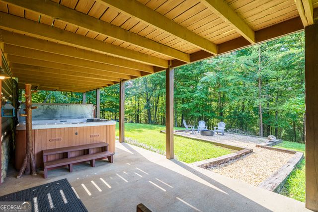24 Oak Ledge Road, Morganton, GA 30560
