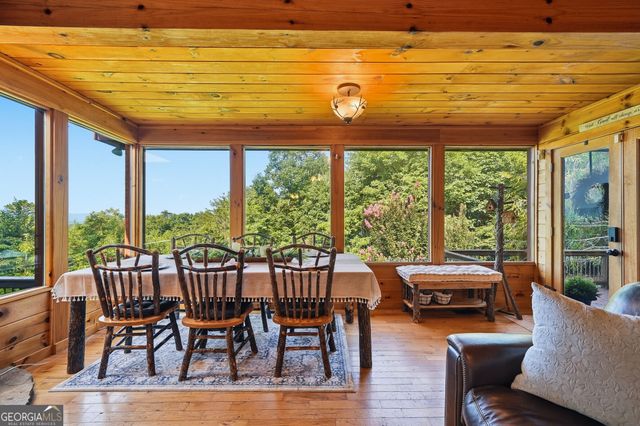 24 Oak Ledge Road, Morganton, GA 30560