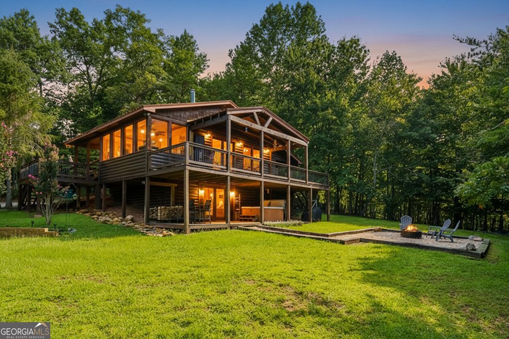 24 Oak Ledge Road, Morganton, GA 30560