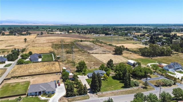3856 N Gardner, Merced, CA 95340