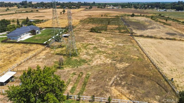 3856 N Gardner, Merced, CA 95340