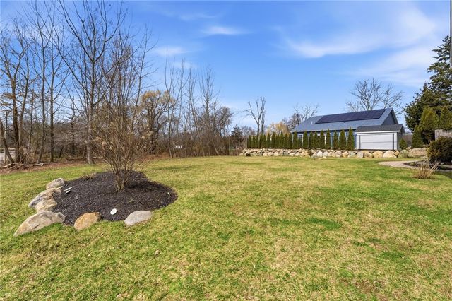 10 Corrine Drive, Johnston, RI 02919