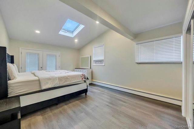 119 Scooter Lane, Hicksville, NY 11801