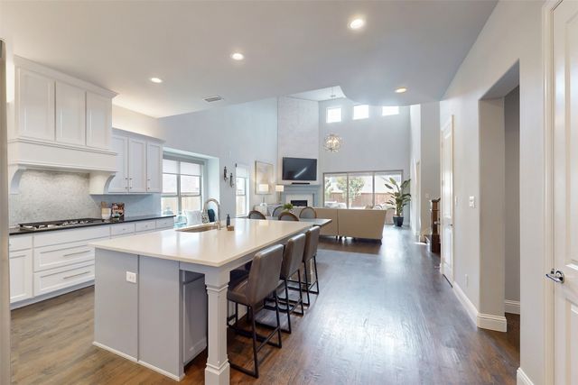 16175 Barton Creek Lane, Frisco, TX 75033