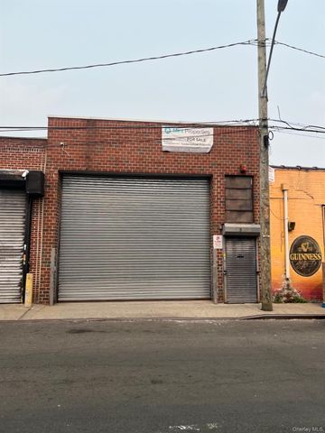 10324 101st Street, Ozone Park, NY 11417