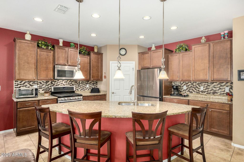 7130 W MERRIWEATHER Way, Florence, AZ 85132 — photo 5