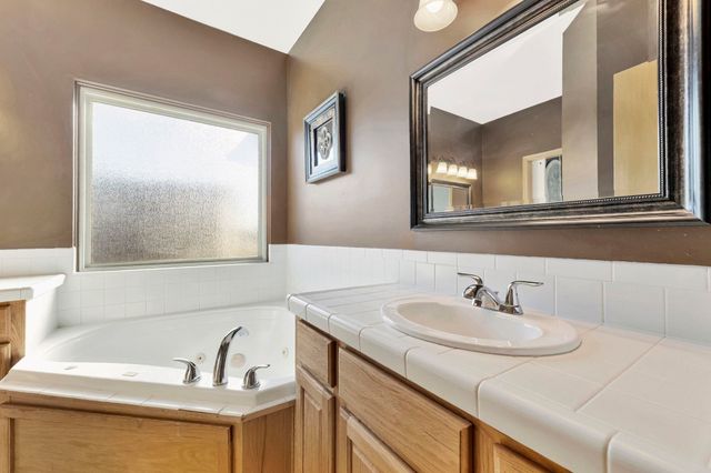 9522 W Ryan St, Wichita, KS 67205