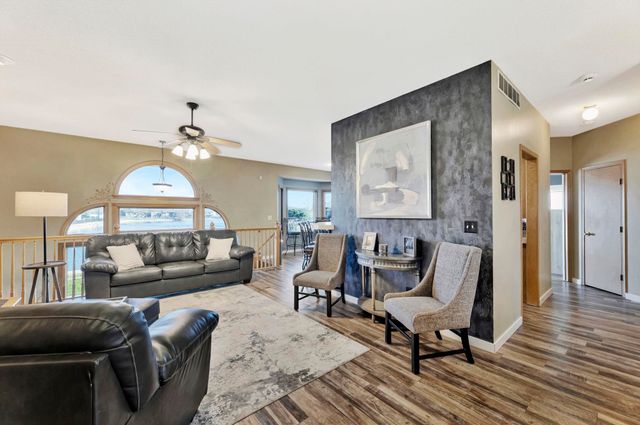 9522 W Ryan St, Wichita, KS 67205