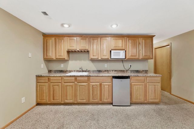 9522 W Ryan St, Wichita, KS 67205