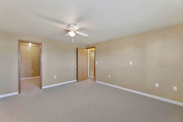 9522 W Ryan St, Wichita, KS 67205