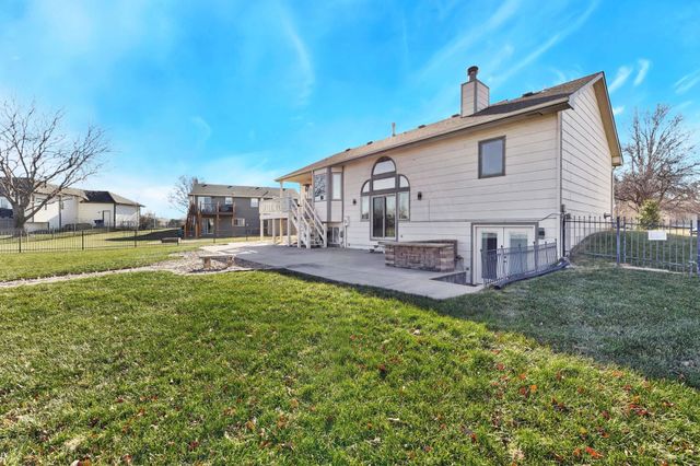 9522 W Ryan St, Wichita, KS 67205