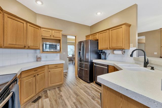 9522 W Ryan St, Wichita, KS 67205