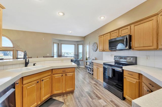 9522 W Ryan St, Wichita, KS 67205