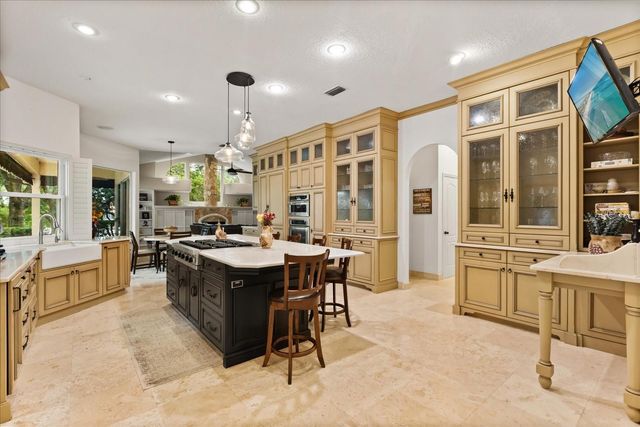 13123 LUNTZ POINT LANE, Windermere, FL 34786