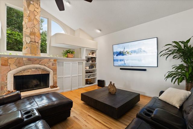 13123 LUNTZ POINT LANE, Windermere, FL 34786