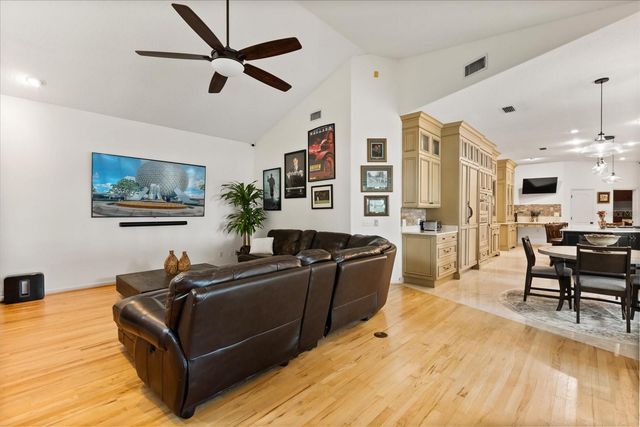 13123 LUNTZ POINT LANE, Windermere, FL 34786